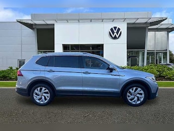 Used Volkswagen Tiguan Allspace 2022 for sale - 77681642: Photo