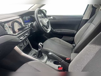 Used Volkswagen Polo 2023 for sale - 76445954: Photo