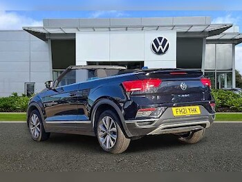 Used Volkswagen T-Roc 2021 for sale - 77228178: Photo