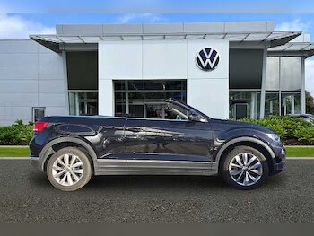 Used Volkswagen T-Roc 2021 for sale - 77228178: Photo