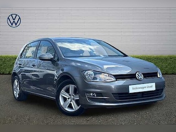 Used Volkswagen Golf 2015 for sale - 77990466: Photo