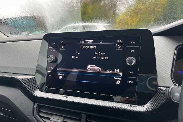 Used Volkswagen T-Cross 2024 for sale - 76719508: Photo 28