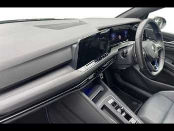 Used Volkswagen Golf 2021 for sale - 74656676: Photo