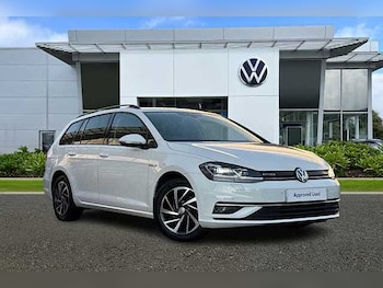 Used Volkswagen Golf 2020 for sale - 76510554: Photo