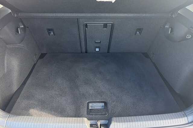 Used Volkswagen Golf 2023 for sale - 77650421: Photo 11