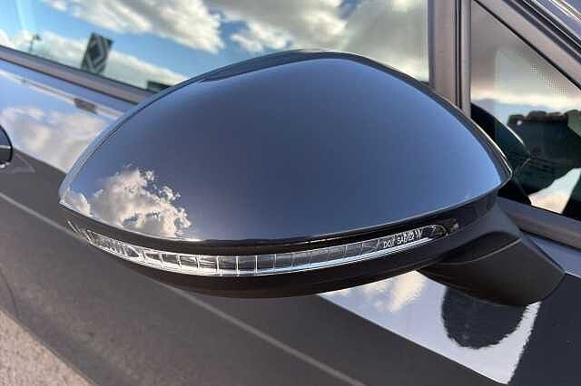 Used Volkswagen Golf 2023 for sale - 77650421: Photo 21