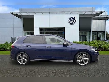 Used Volkswagen Golf 2023 for sale - 78011742: Photo