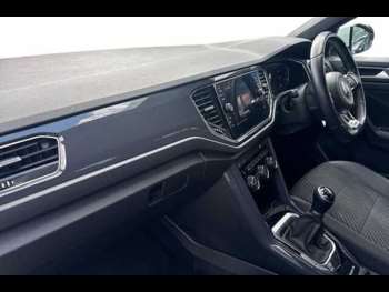 Used Volkswagen T-Roc 2019 for sale - 75064468: Photo