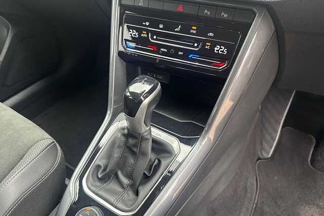 Used Volkswagen T-Roc 2023 for sale - 75962094: Photo 19