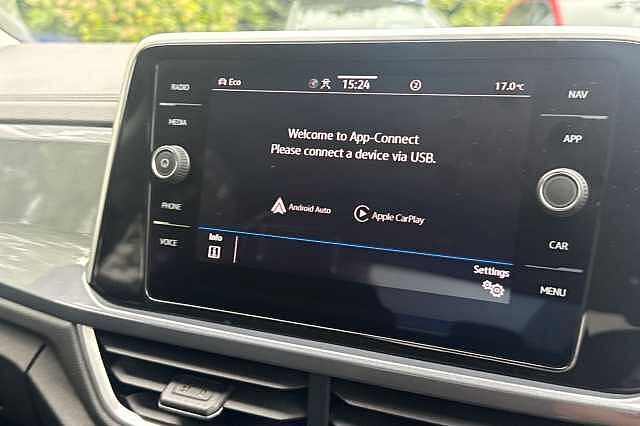 Used Volkswagen T-Roc 2023 for sale - 75962094: Photo 32