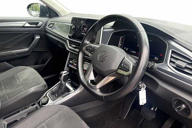 Used Volkswagen T-Roc 2023 for sale - 75962094: Photo 6
