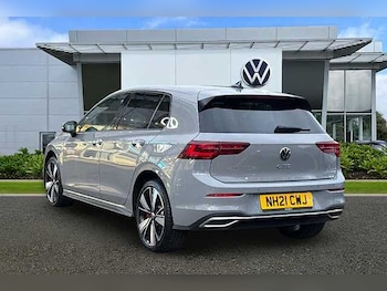 Used Volkswagen Golf 2021 for sale - 77129318: Photo