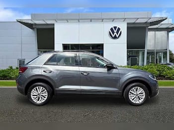 Used Volkswagen T-Roc 2024 for sale - 79690864: Photo