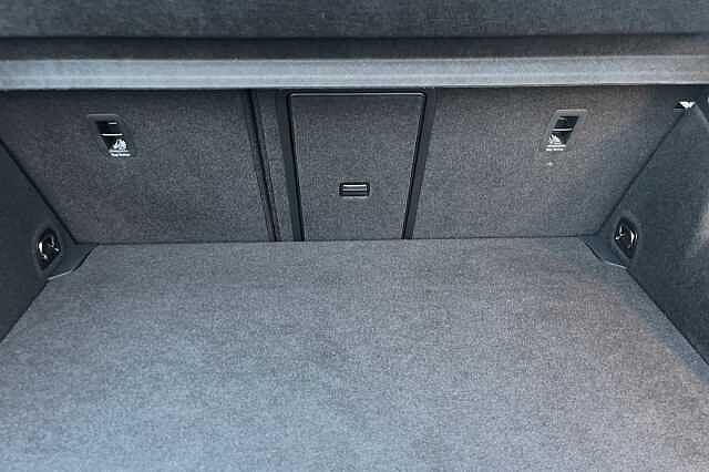 Used Volkswagen T-Roc 2023 for sale - 76643171: Photo 11