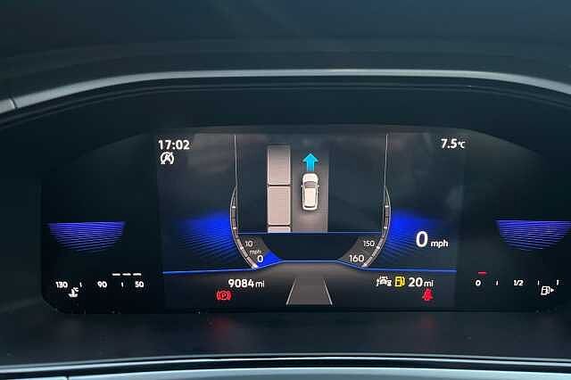 Used Volkswagen T-Roc 2023 for sale - 76643171: Photo 27