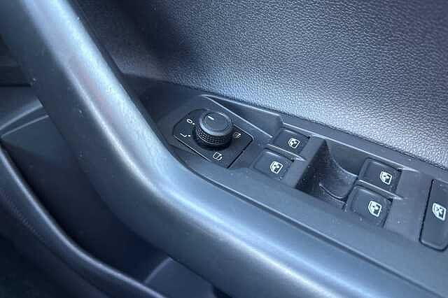 Used Volkswagen Polo 2023 for sale - 76643170: Photo 31