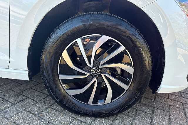 Used Volkswagen Polo 2023 for sale - 76643170: Photo 5