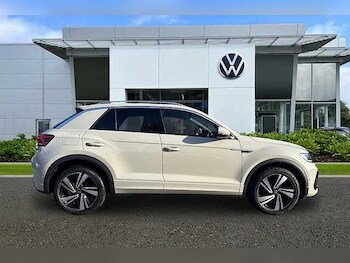 Used Volkswagen T-Roc 2022 for sale - 77207600: Photo