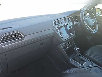 Used Volkswagen Tiguan 2022 for sale - 77643590: Photo