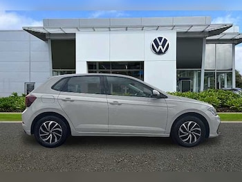 Used Volkswagen Polo 2024 for sale - 79252019: Photo