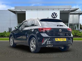 Used Volkswagen T-Roc 2022 for sale - 75620757: Photo