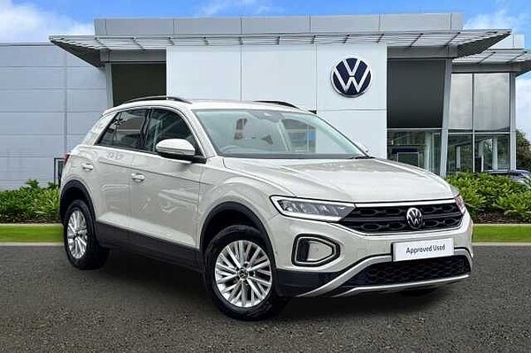Used Volkswagen T-Roc 2022 for sale - 76197905: Photo 1