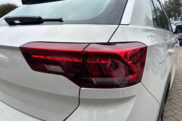 Used Volkswagen T-Roc 2022 for sale - 76197905: Photo 22