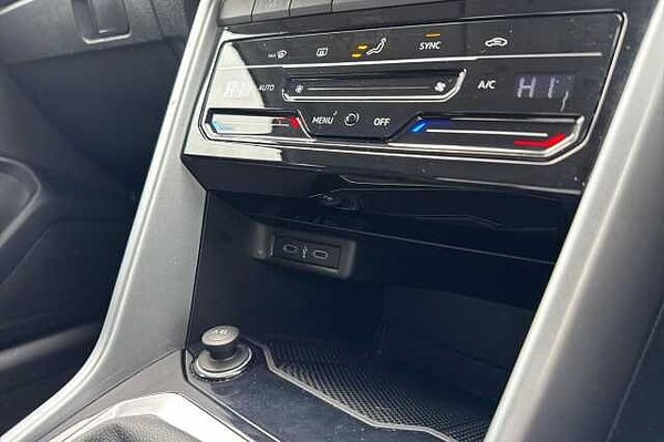 Used Volkswagen T-Roc 2022 for sale - 76197905: Photo 29