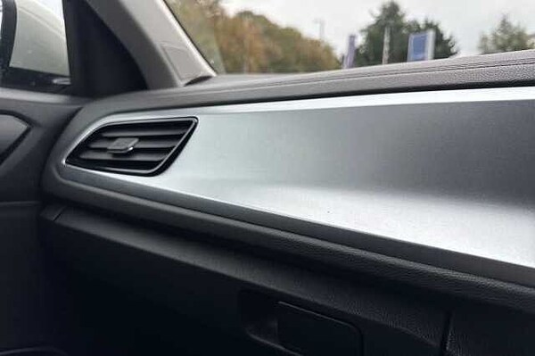 Used Volkswagen T-Roc 2022 for sale - 76197905: Photo 31