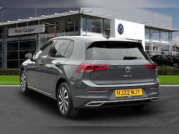 Used Volkswagen Golf 2022 for sale - 75969237: Photo