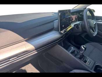 Used Volkswagen Golf 2025 for sale - 74634649: Photo