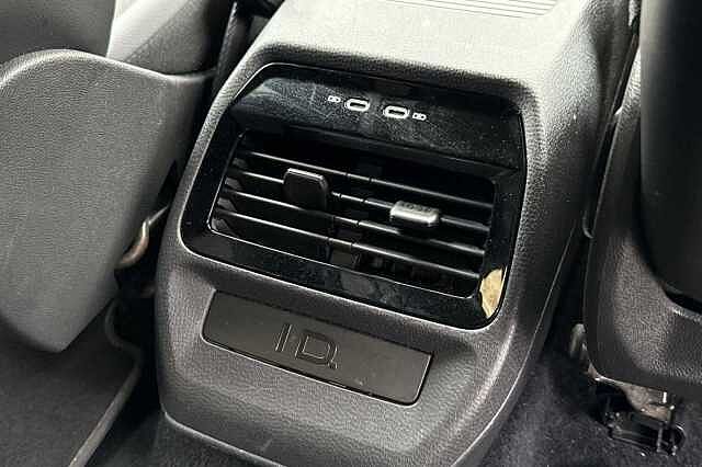 Used Volkswagen ID.4 2022 for sale - 76319686: Photo 28