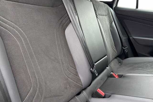 Used Volkswagen ID.4 2022 for sale - 76319686: Photo 8