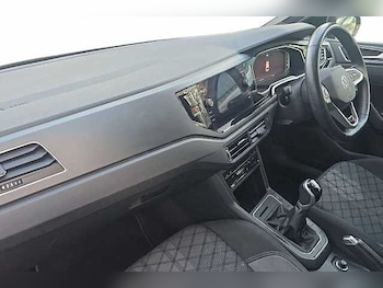 Used Volkswagen Polo 2023 for sale - 76445950: Photo