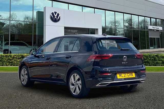 Used Volkswagen Golf 2021 for sale - 76490982: Photo 3