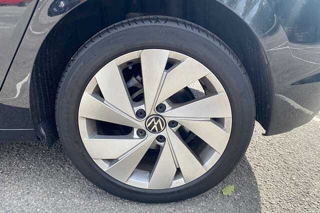Used Volkswagen Golf 2021 for sale - 76490982: Photo 5