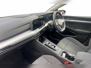 Used Volkswagen Golf 2022 for sale - 78223389: Photo