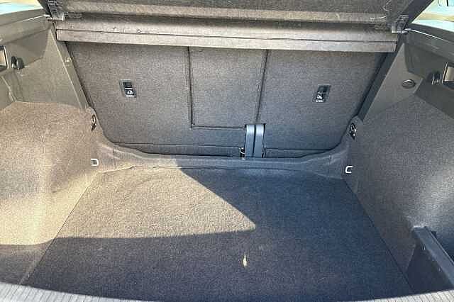 Used Volkswagen Tiguan 2022 for sale - 76069825: Photo 11