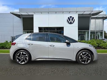 Used Volkswagen ID.3 2023 for sale - 78402247: Photo