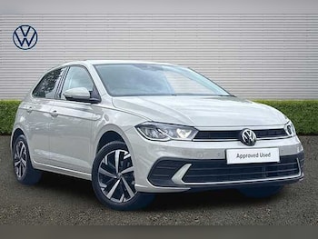 Used Volkswagen Polo 2024 for sale - 78762606: Photo
