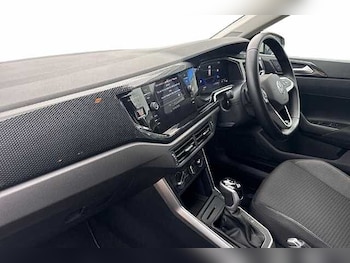 Used Volkswagen Polo 2024 for sale - 78762606: Photo