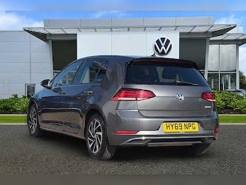 Used Volkswagen Golf 2019 for sale - 78316465: Photo