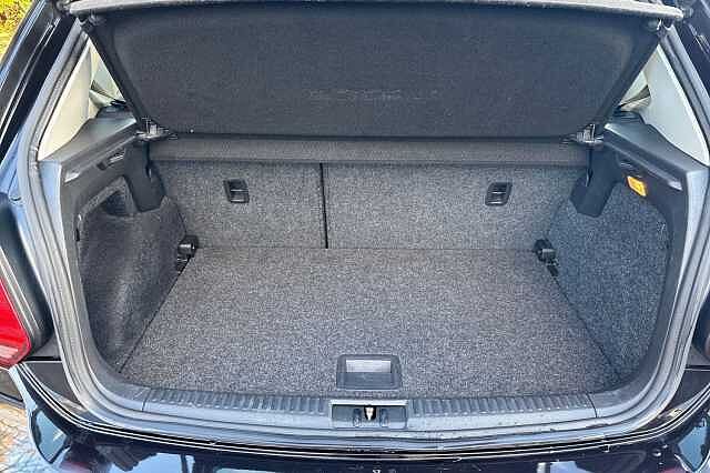 Used Volkswagen Polo 2016 for sale - 76687090: Photo 11