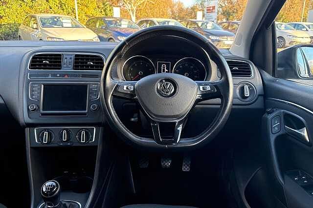Used Volkswagen Polo 2016 for sale - 76687090: Photo 14