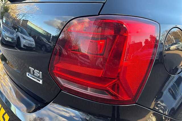 Used Volkswagen Polo 2016 for sale - 76687090: Photo 22