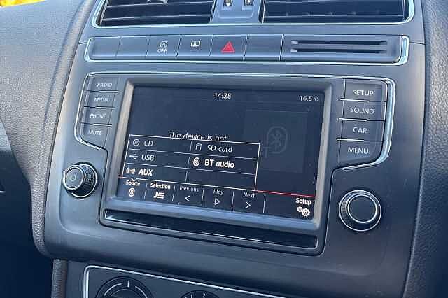 Used Volkswagen Polo 2016 for sale - 76687090: Photo 24