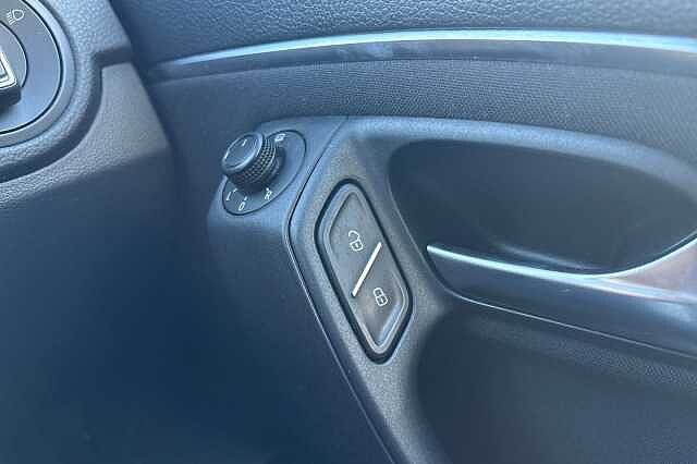 Used Volkswagen Polo 2016 for sale - 76687090: Photo 33