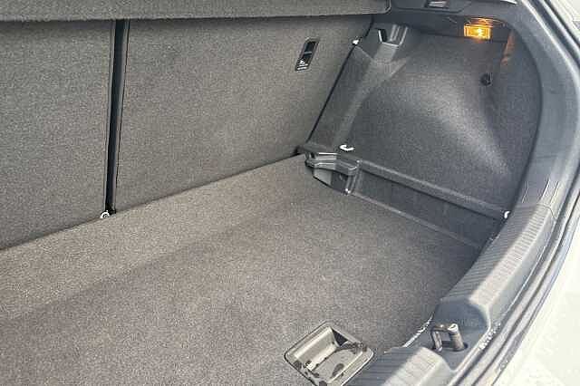 Used Volkswagen Polo 2022 for sale - 76263439: Photo 24