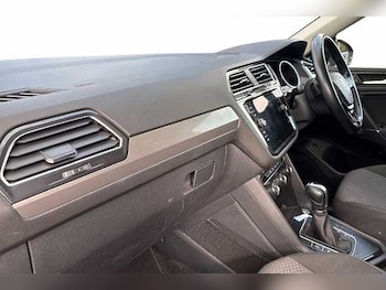 Used Volkswagen Tiguan Allspace 2019 for sale - 76040462: Photo 2