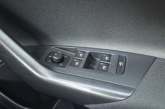 Used Volkswagen Taigo 2023 for sale - 76712271: Photo 25